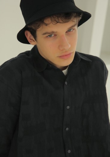 a basic jacquard shirt