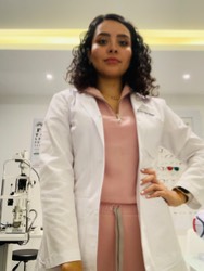 Foto de la Dra. Gabriela Isabel Vargas Barrera 