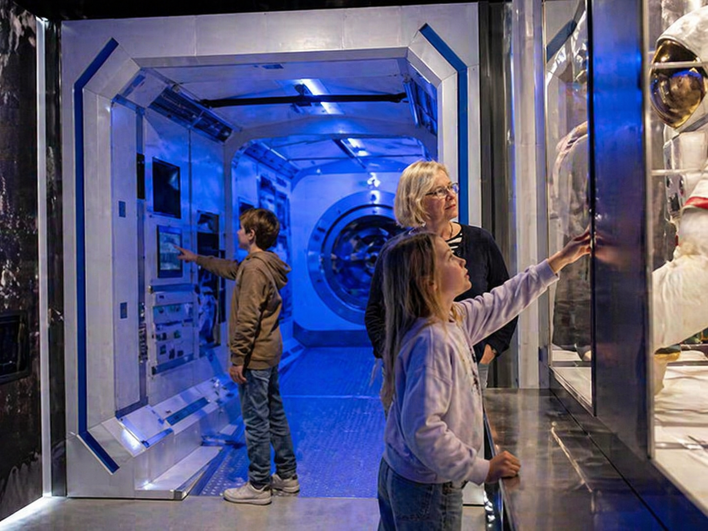 Space Expo, image 1