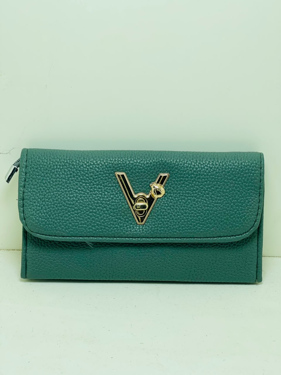 V small Wallet Bag For Women