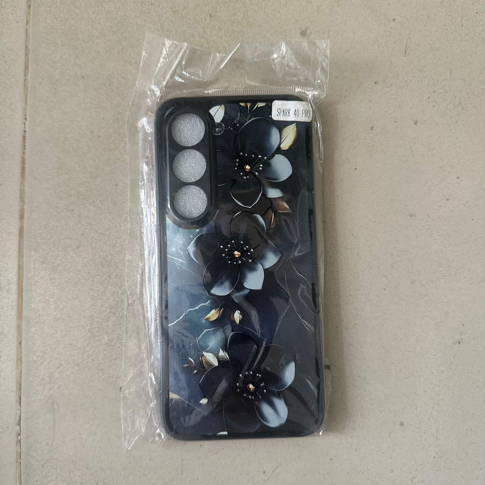 Tecno spark 40 pro case