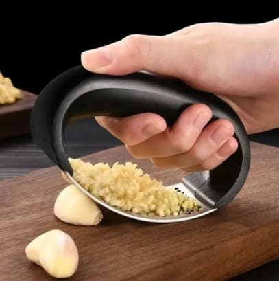 Upgraded Stainless Steel Garlic Press & Rocker – Manual Squeezer for Garlic, Ginger, and Herbs