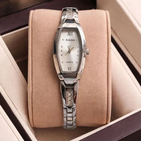 6090 Women's Fashion Watch – Perfect for Daily Wear