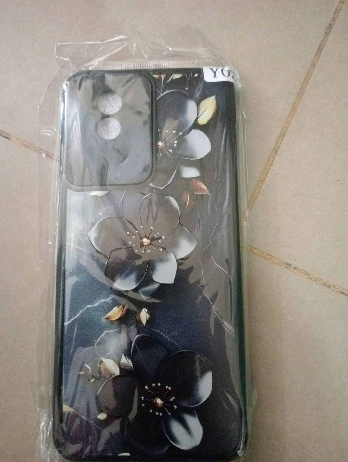 Y 02  Phone case