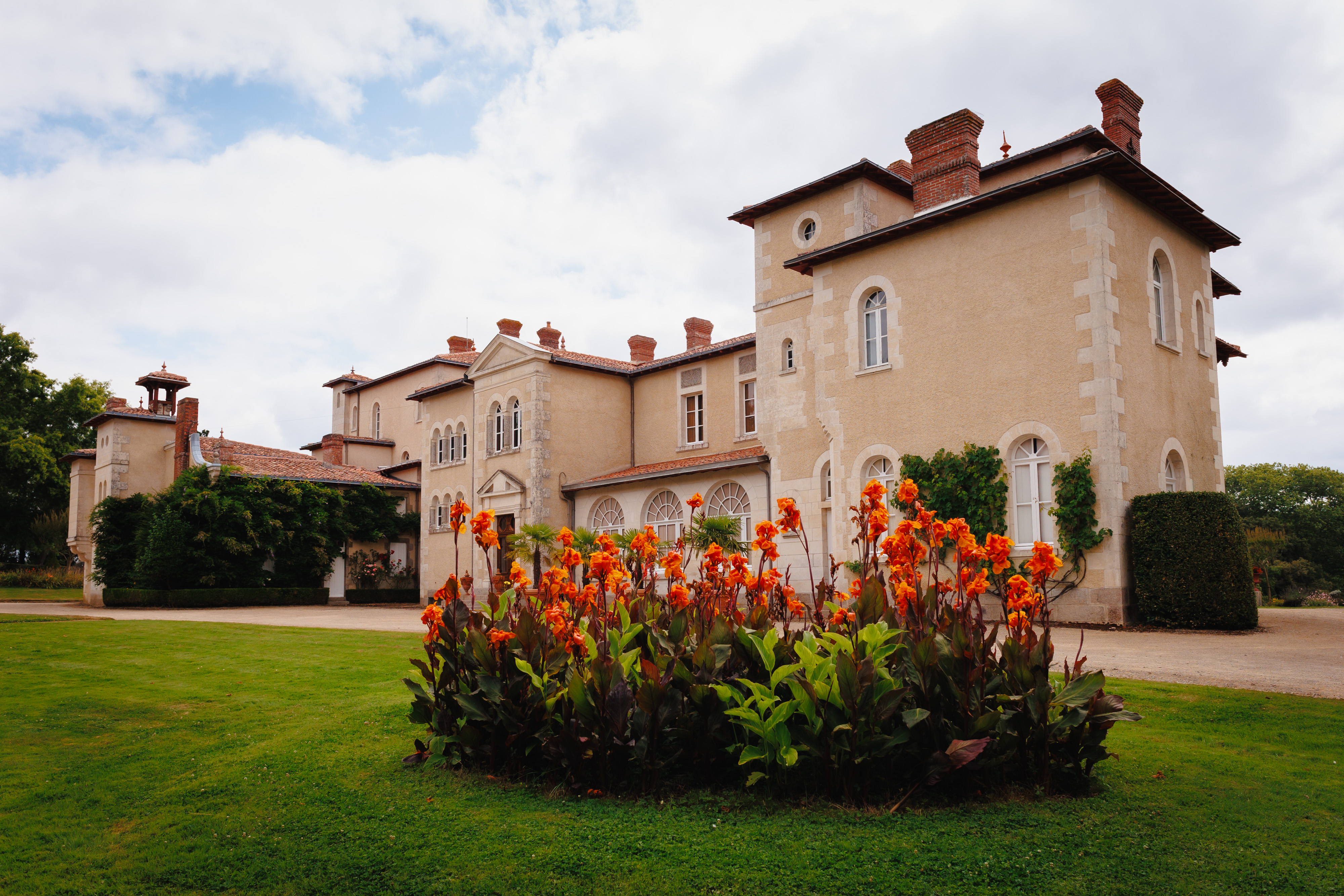 Mariage au Château de la Corbe - Photo 1