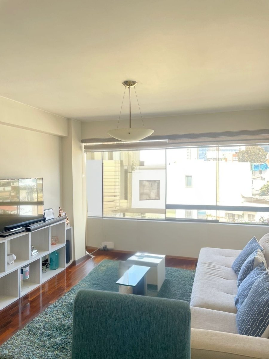 Depa cerca al centro financiero San Isidro 1