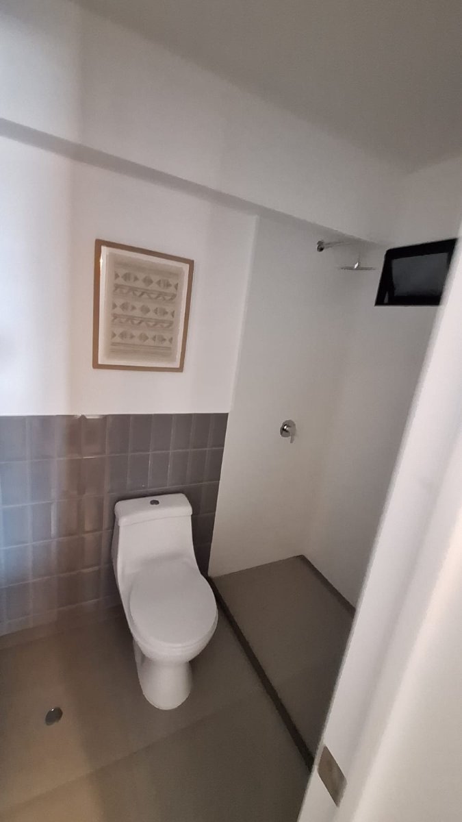 (ROOMIE) DEPARTAMENTO SAN MIGUEL 75M2. BAÑO PRIVADO. LUZ,WIFI Y AGUA 5