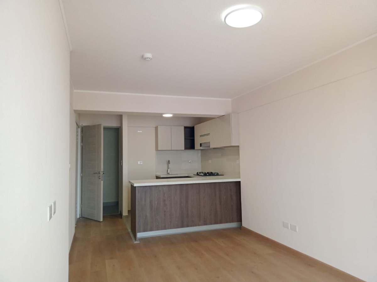 Habitacion en Depa cerca a U Pacifico Rebagliati Jesus Maria Av. Cuba y Salaverry 1