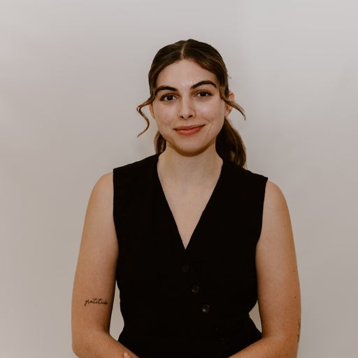 Emma Edinger's dot.Profile