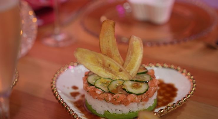 Niguiri tartar de salmão