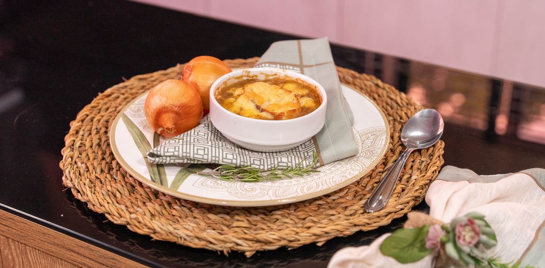 Sopa De Cebola Com Gruyere