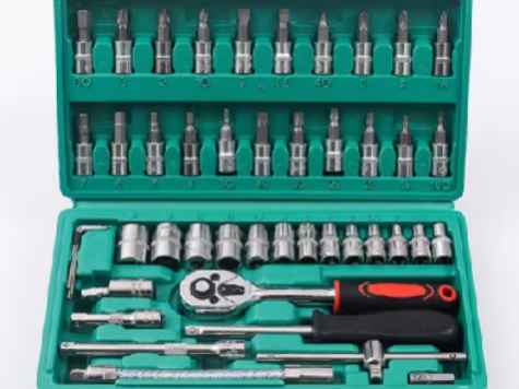 Caixa de ferramentas 40/46 uni