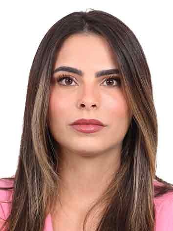 Yandra Moura