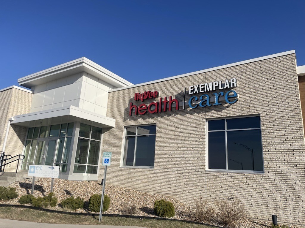 Hy-Vee Health Exemplar Care Coralville logo