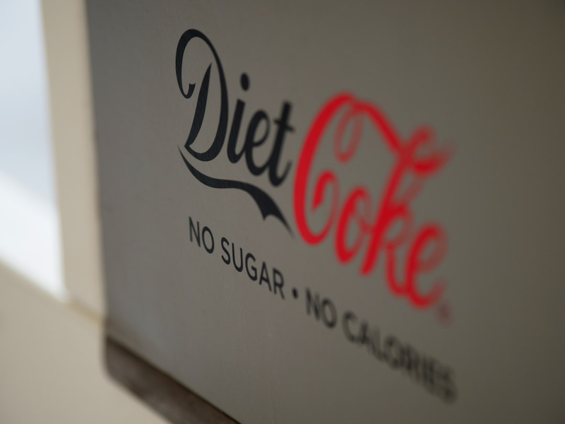 close up, bokeh, macro, blur, blurred background, close focus, food, drink, kitchen items, diet coke,