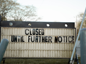 COVID-19 Quarantine Shutdown Sign