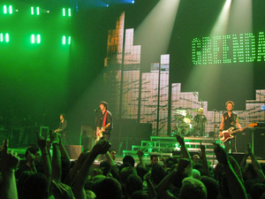 Green Day Concert Stage (Montreal) - Green Day is Ever Green