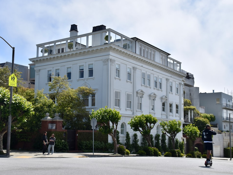 Great housing and views in San Franciscos most beautiful area