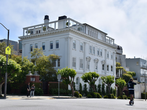 Great housing and views in San Franciscos most beautiful area