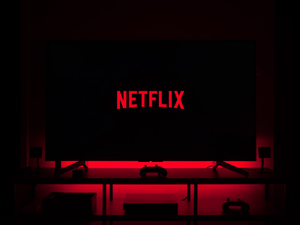 Dark Netflix and Chill from home