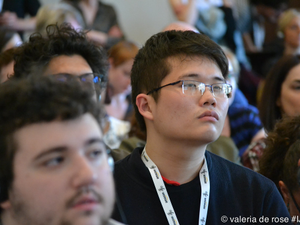 Hacking democracy? Hacker russi, Wikileaks, propaganda, elezioni americane - Hacking democracy? Wikileaks, Russian hackers, US elections #ijf17