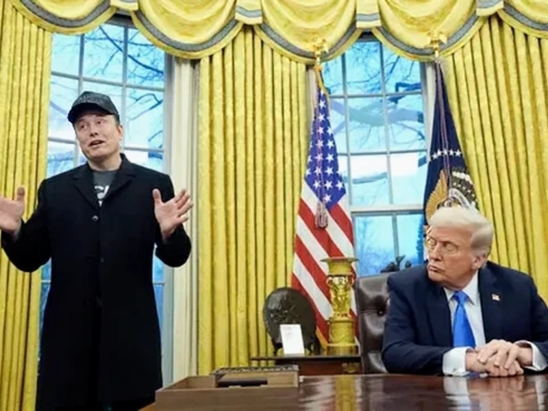 Elon Musk and President Donald Trump in the Oval Office