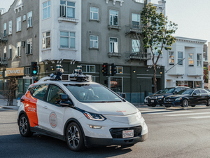 Self driving car (with driver) by Cruise on streets of San Francisco