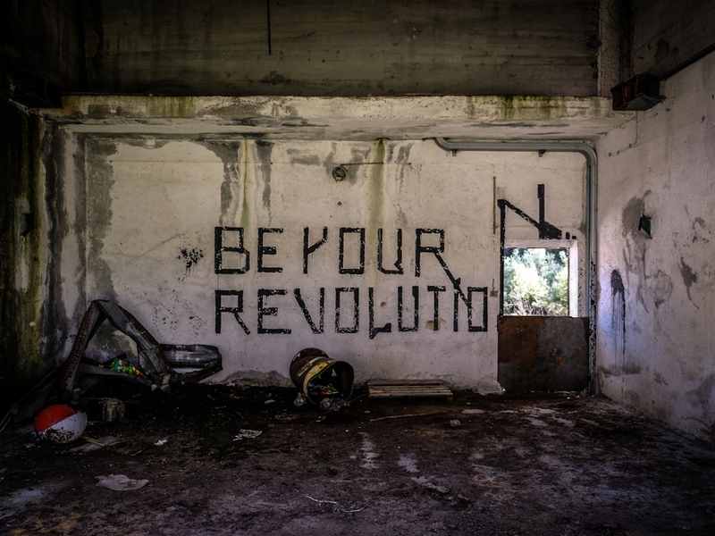 Be Your Revolutio-n