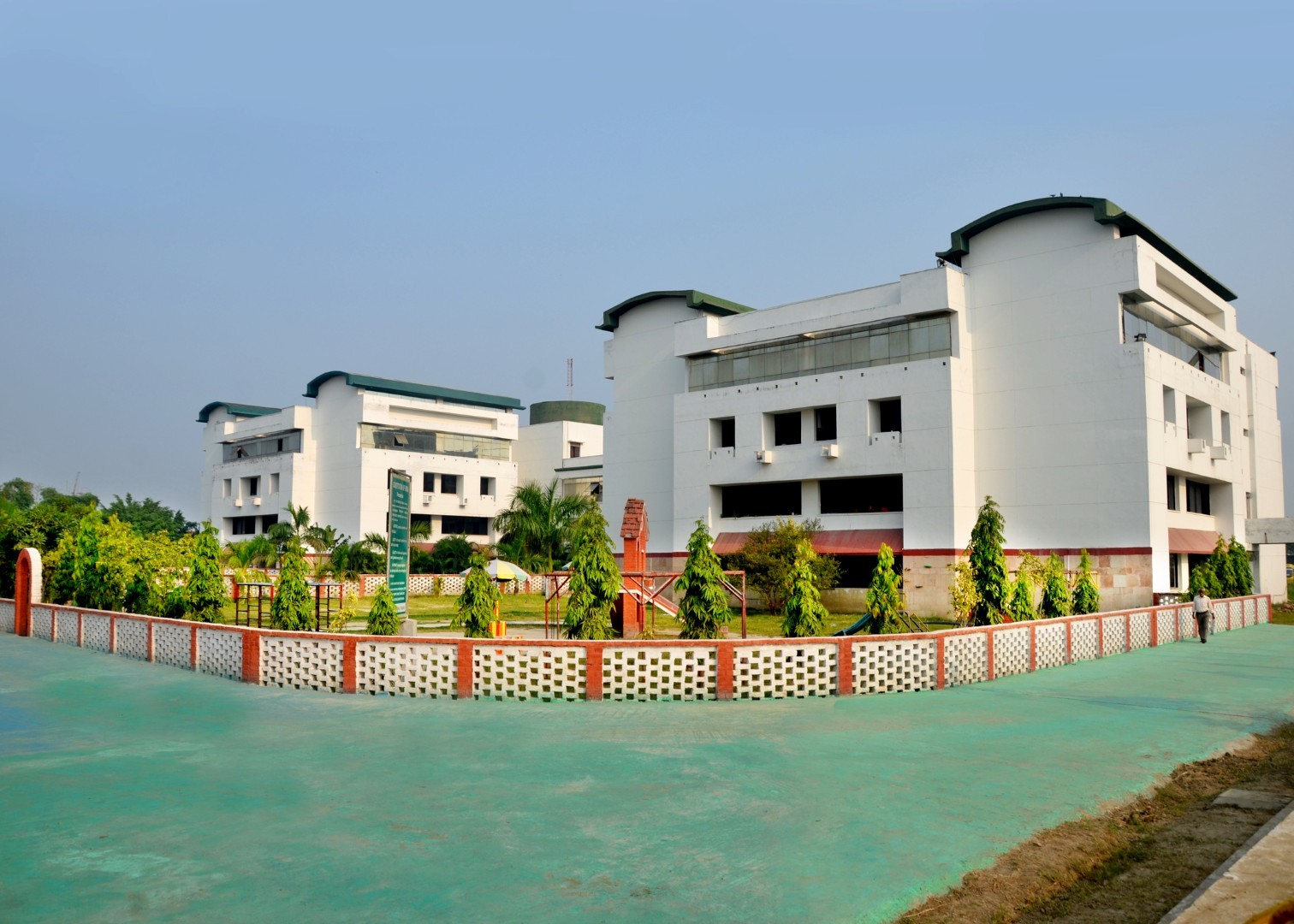 School Campus 1