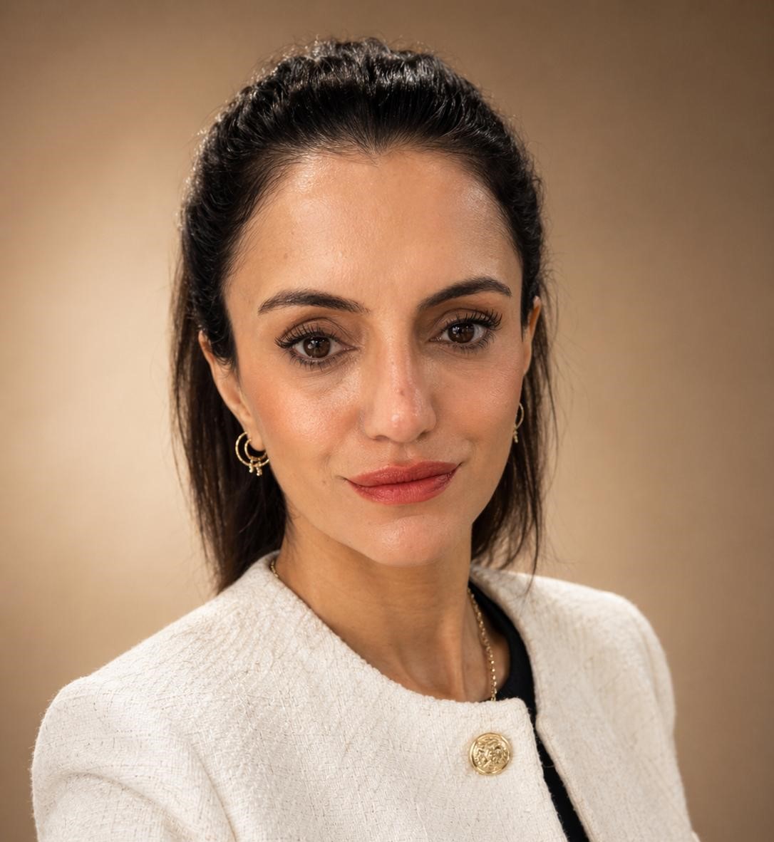Dr. Neslihan Albayrak
