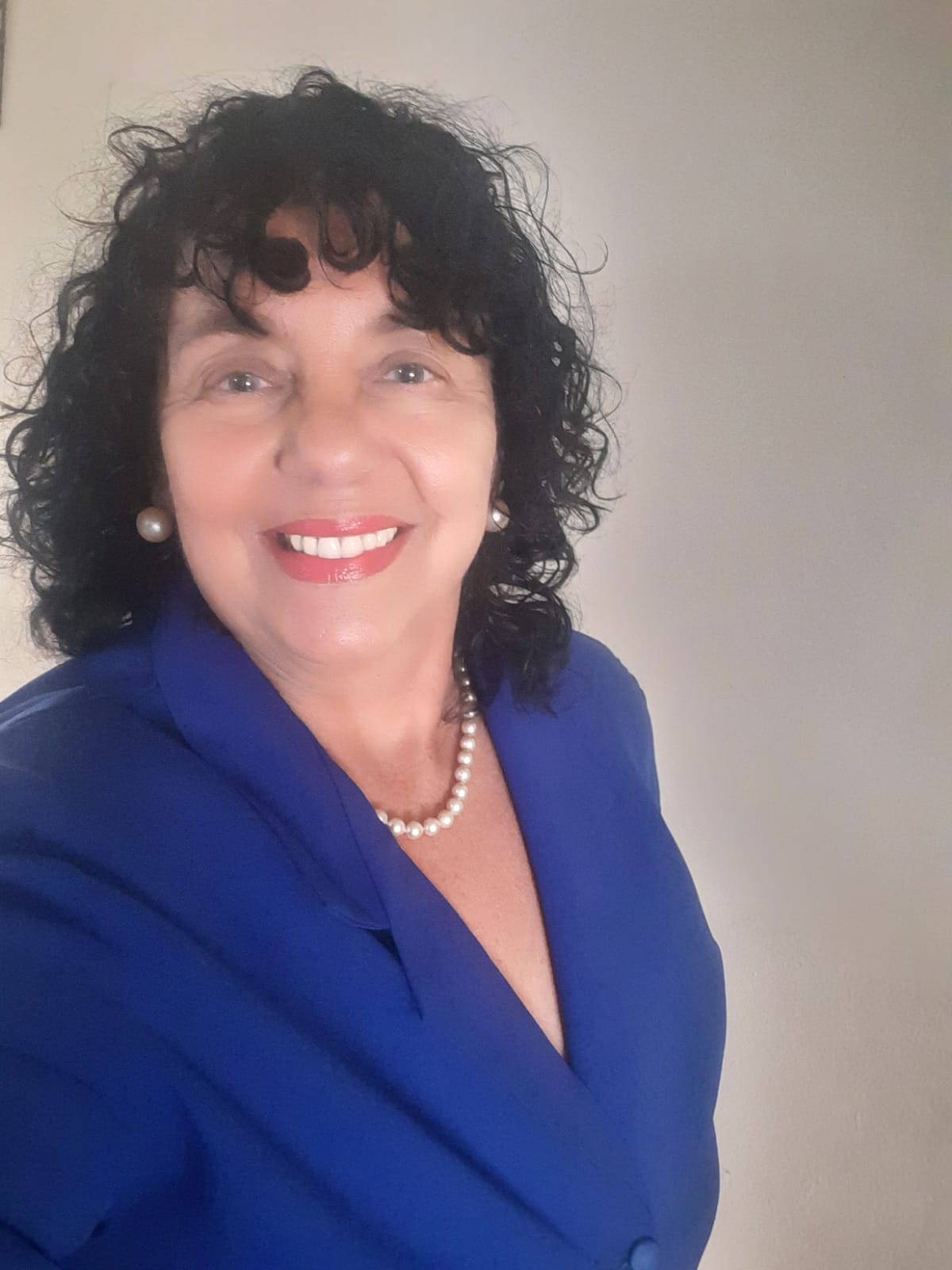 Retrato profesional de la autora, Petra Manuelita Pineda Abreu