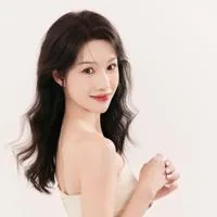 鲍姝羽
