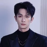 贝晓伦
