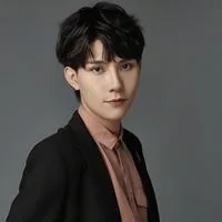 曹博尊