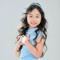 진가형(천커신)