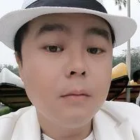陈铭