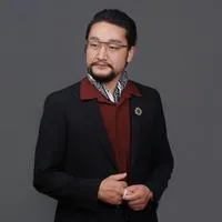 陈泰龙