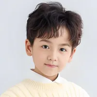 진우신(천위천)