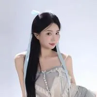 邓良辰