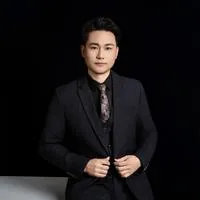 段稳龙