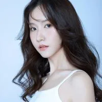 Gan Xinran
