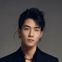 巩新文