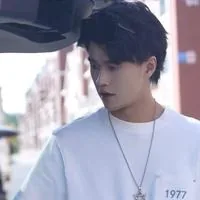 韩嘉鑫