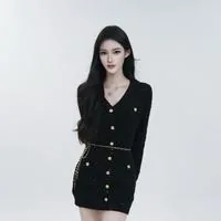 何佳
