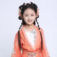何佳韵