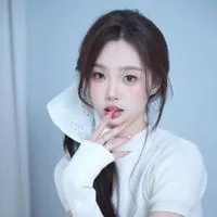 何玘薇