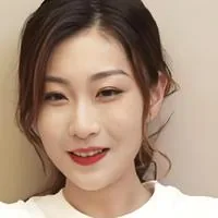 何甜甜