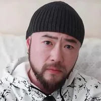 何洋