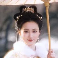 何依蔓