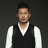 何一锘